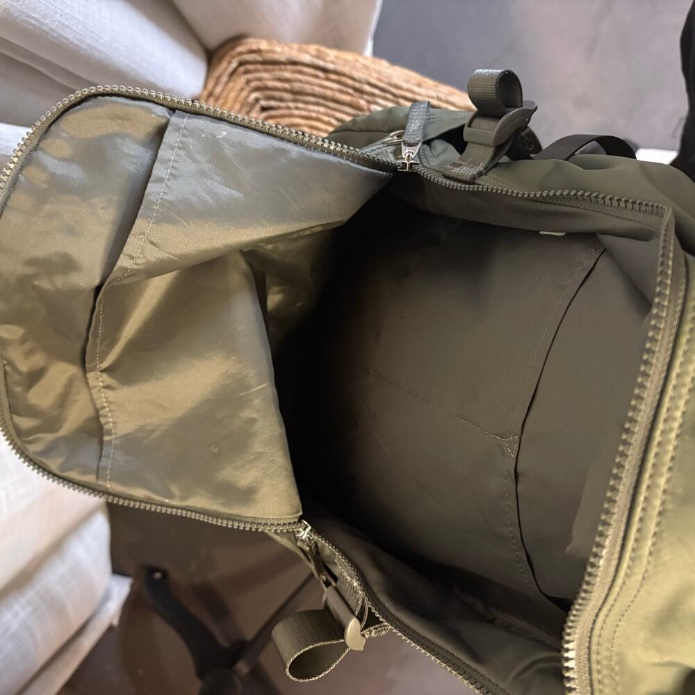 Lululemon Backpack - Picture 4 of 4